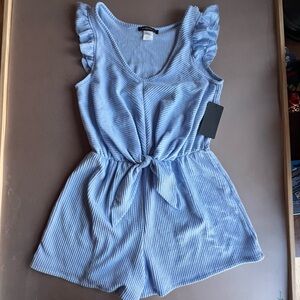 Caution to the Wind Shorts Romper, NWT, Small